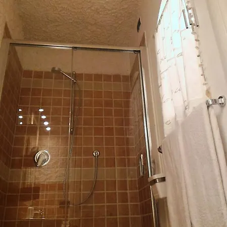 Antica Corte Panego فندق مبيت وإفطار نيغرار